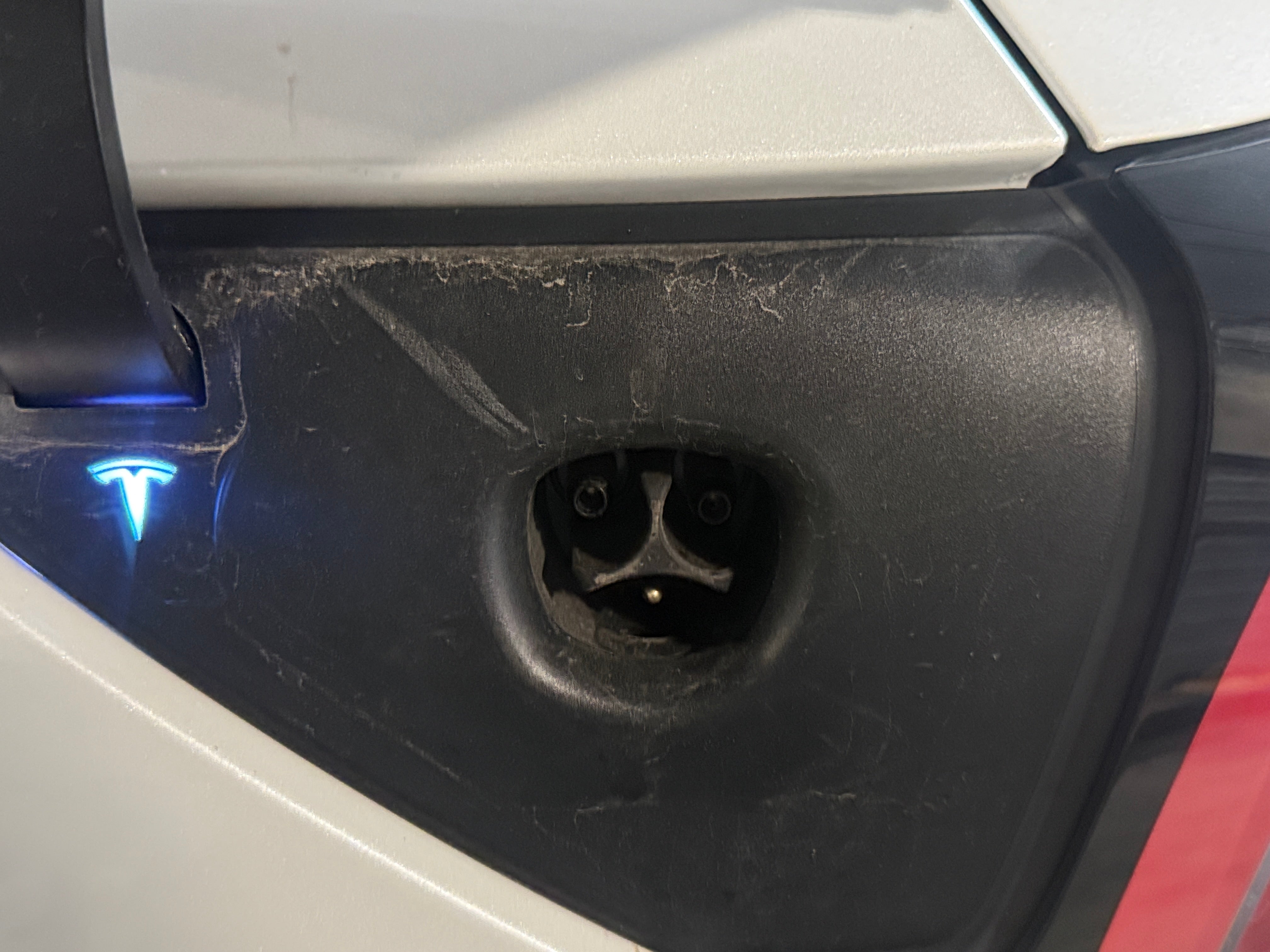 tesla model y 2023 7SAYGDEE7PF809584 image tesla model y 2023 7SAYGDEE7PF809584 image
